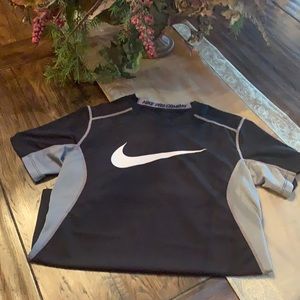 Nike pro combat fitted tee
